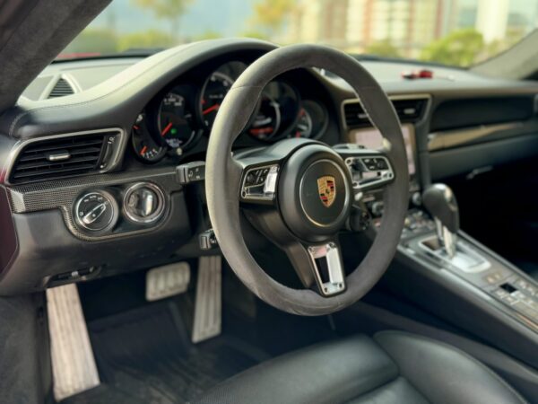 Porsche 911 Turbo S